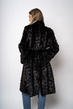 Mørk mahogany mink frakke