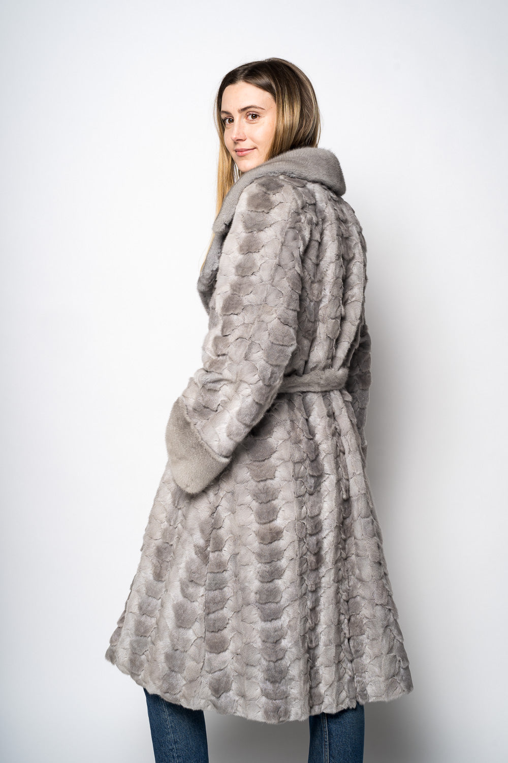 Silverblue mink frakke